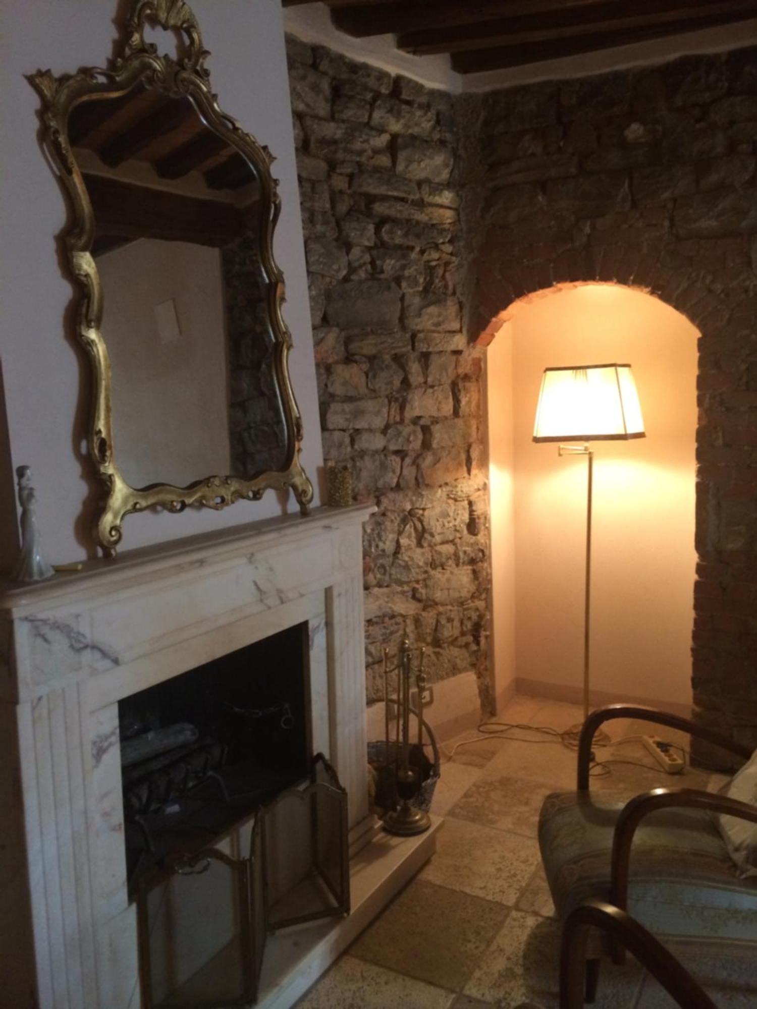 La Piazzetta Toscana B&B Campiglia Marittima Dış mekan fotoğraf
